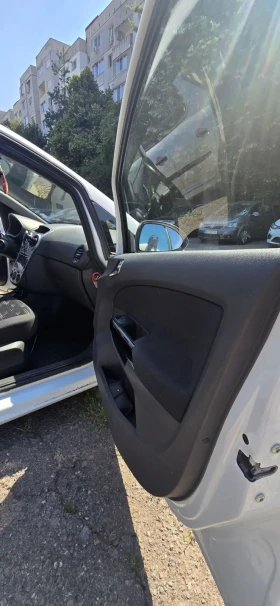 Opel Corsa Opel Corsa D, 1, 2 LPG, Navigation, 125K km - 3500 € / 6845.40 лв. - 92776426 10 | Car24.bg Opel Corsa Opel Corsa D, 1, 2 LPG, Navigation, 125K km - 3500 € / 6845.40 лв. - 92776426 10
