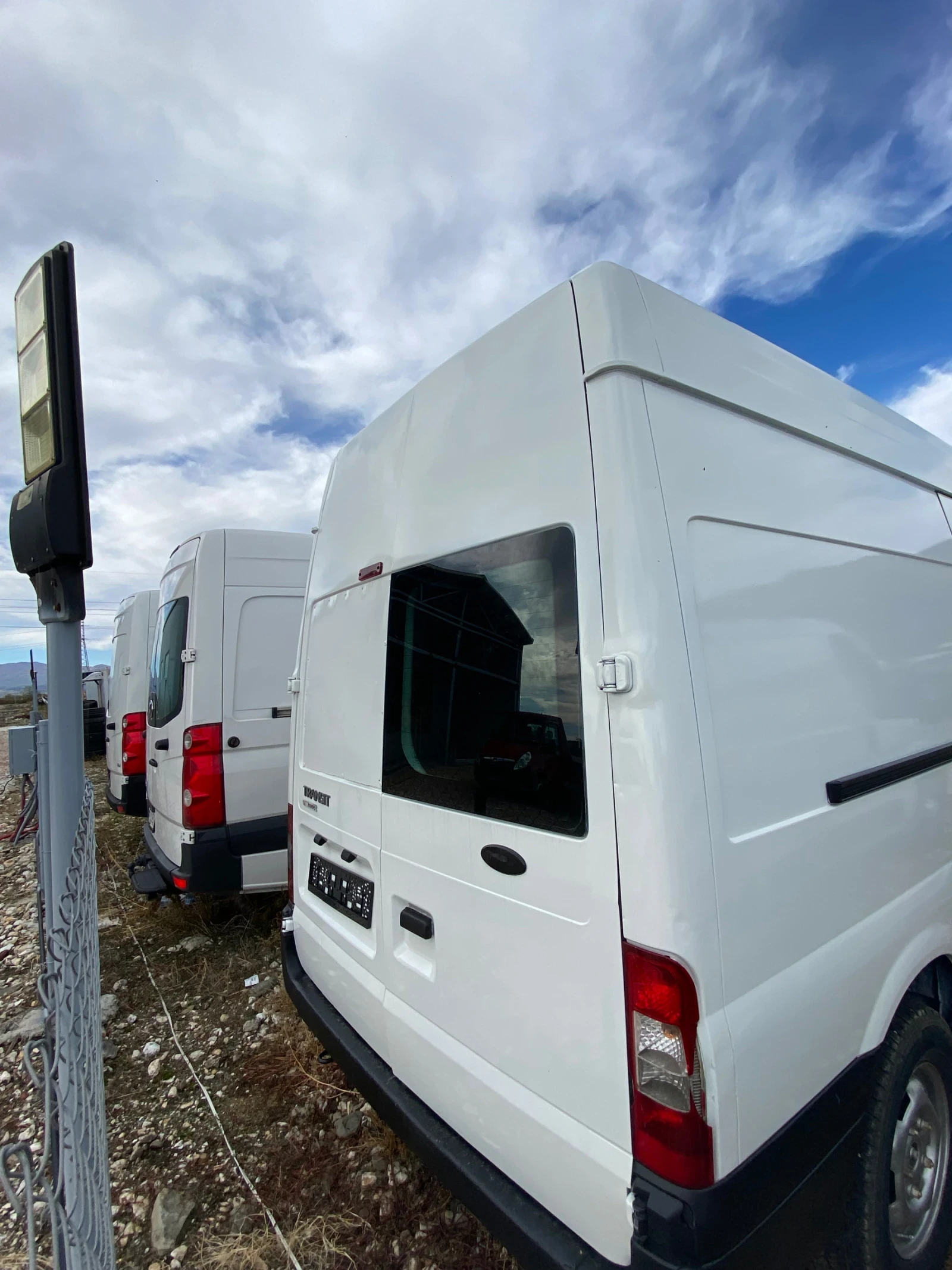 Ford Transit 2.2 - изображение 3 | Auto.bg Ford Transit 2.2 - изображение 3