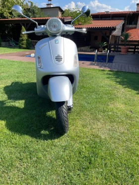 Vespa GTS 200GT | Auto.bg — изображение 7 Vespa GTS 200GT | Auto.bg — изображение 7