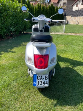 Vespa GTS 200GT | Auto.bg — изображение 11 Vespa GTS 200GT | Auto.bg — изображение 11