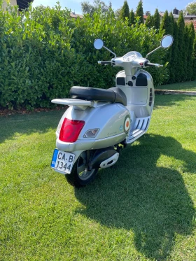 Vespa GTS 200GT | Auto.bg — изображение 4 Vespa GTS 200GT | Auto.bg — изображение 4
