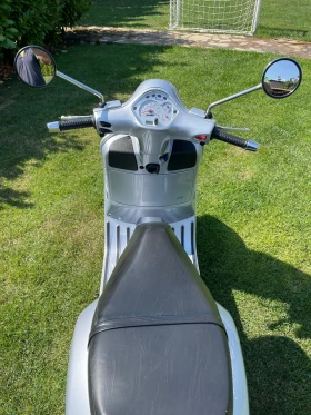 Vespa GTS 200GT | Auto.bg — изображение 8 Vespa GTS 200GT | Auto.bg — изображение 8