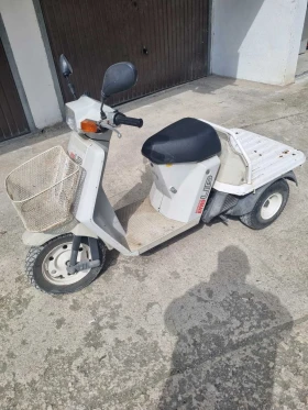 Honda Zoomer Електрически стартер, кош, контрол над стабилностт | Auto.bg — изображение 4 Honda Zoomer Електрически стартер, кош, контрол над стабилностт | Auto.bg — изображение 4