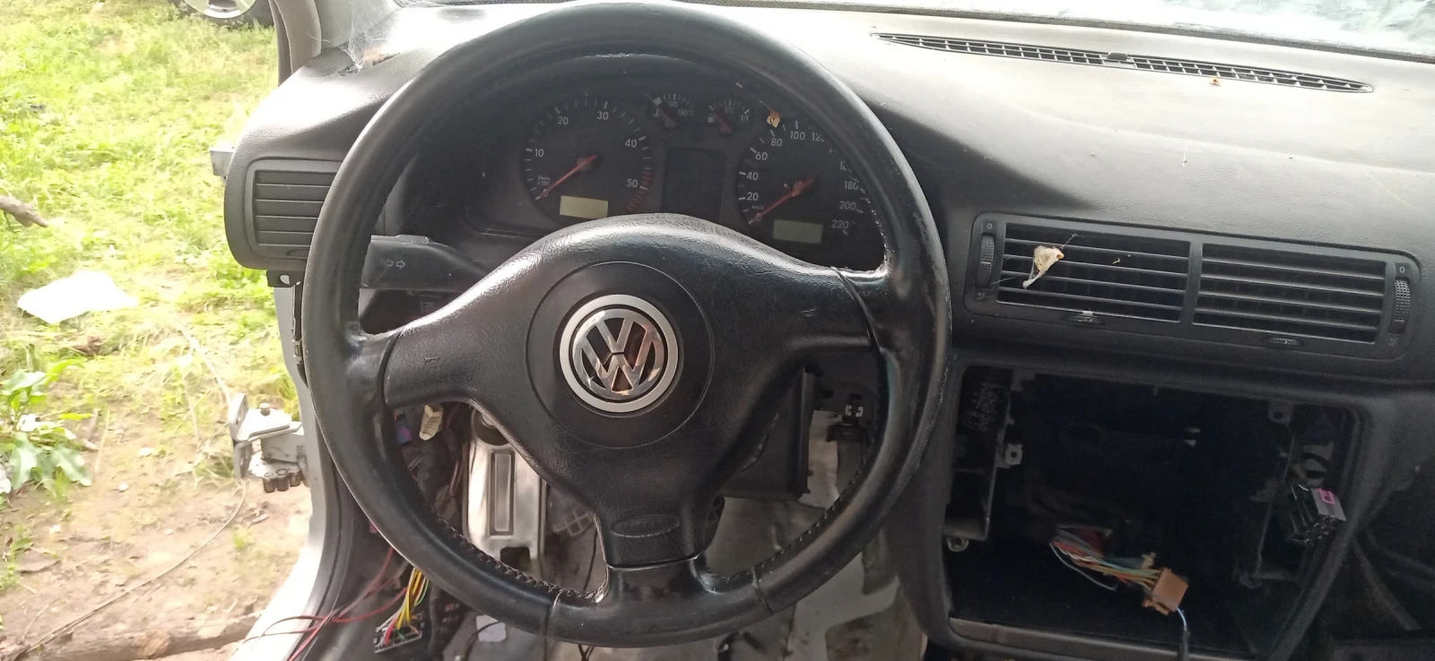 VW Passat Комби - изображение 6 | Auto.bg VW Passat Комби - изображение 6