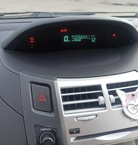 Toyota Yaris undefined | Auto.bg — изображение 8 Toyota Yaris undefined | Auto.bg — изображение 8