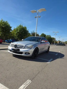 Снимка Mercedes-Benz C 320