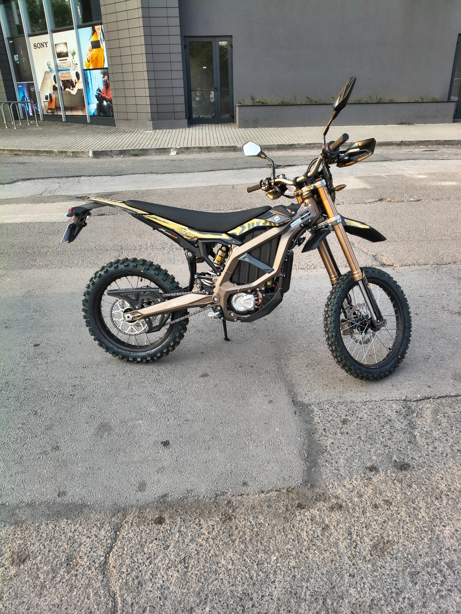 Surron Ultra Bee undefined | Auto.bg — изображение 1 Surron Ultra Bee undefined | Auto.bg — изображение 1