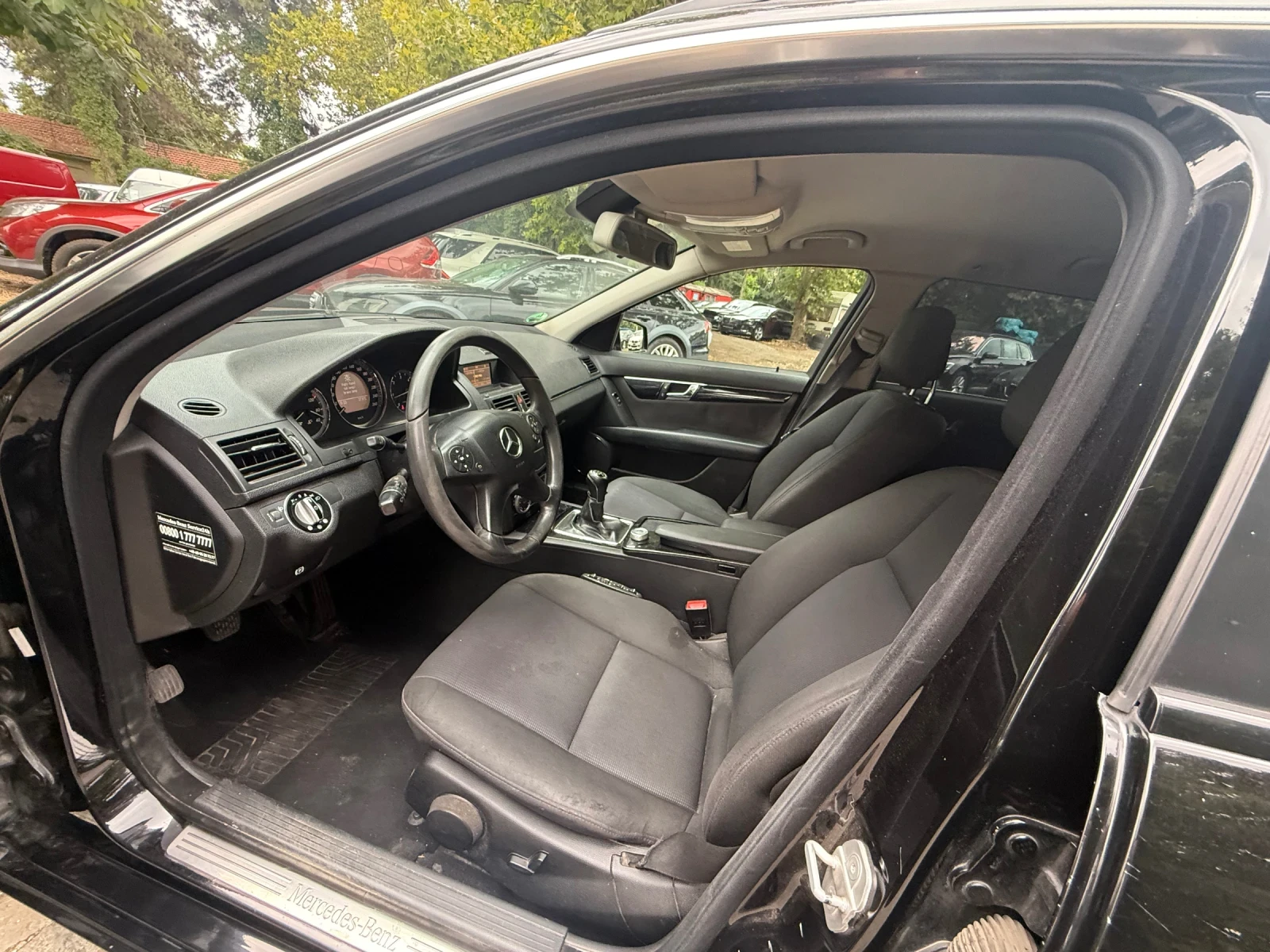 Mercedes-Benz C 220 646* Ръчка* БАРТЕР - изображение 9 | Auto.bg Mercedes-Benz C 220 646* Ръчка* БАРТЕР - изображение 9