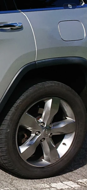 Jeep Grand cherokee undefined | Auto.bg — изображение 15 Jeep Grand cherokee undefined | Auto.bg — изображение 15