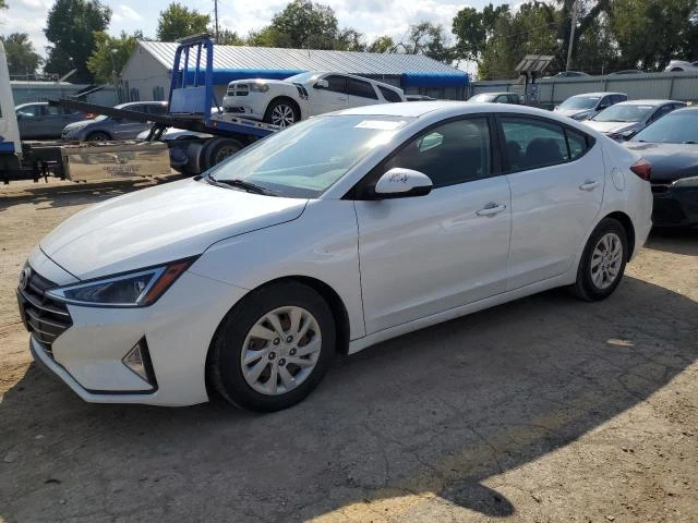 Hyundai Elantra SE - 16000 лв. / 8180.67 € - 46609818 1 | Car24.bg Hyundai Elantra SE - 16000 лв. / 8180.67 € - 46609818 1