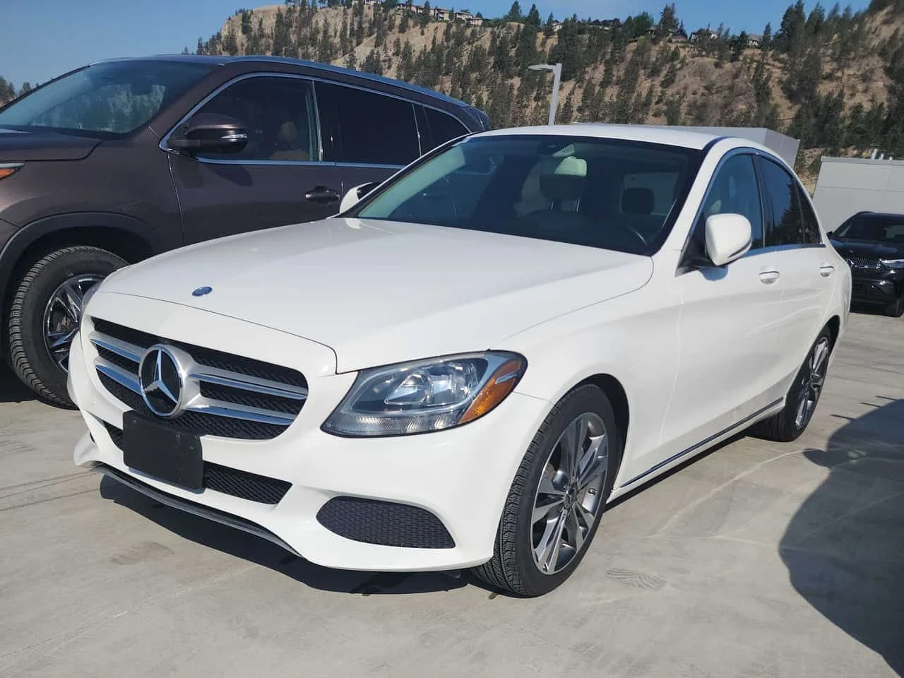 Mercedes-Benz C 300 * CARFAX * БЕЗ ПЪРВОНАЧАЛНА ВНОСКА | Auto.bg — изображение 1 Mercedes-Benz C 300 * CARFAX * БЕЗ ПЪРВОНАЧАЛНА ВНОСКА | Auto.bg — изображение 1