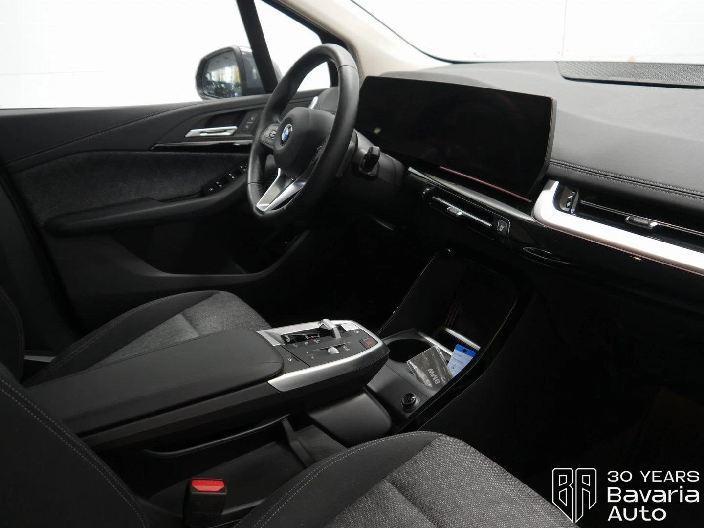 BMW 218 d Active Tourer Steptronic - изображение 6 | Auto.bg BMW 218 d Active Tourer Steptronic - изображение 6