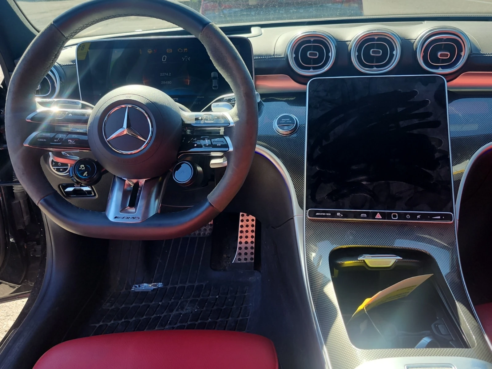 Mercedes-Benz C 43 AMG AWD * CARFAX * АвтоКредит * Цена до България*  - изображение 8 | Auto.bg Mercedes-Benz C 43 AMG AWD * CARFAX * АвтоКредит * Цена до България*  - изображение 8