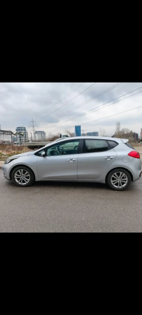 Kia Ceed 1.4 CRDi - 4999 € / 9777.19 лв. - 97112220 6 | Car24.bg Kia Ceed 1.4 CRDi - 4999 € / 9777.19 лв. - 97112220 6