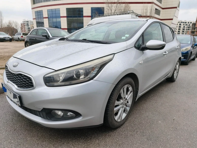 Kia Ceed 1.4 CRDi - 4999 € / 9777.19 лв. - 97112220 1 | Car24.bg Kia Ceed 1.4 CRDi - 4999 € / 9777.19 лв. - 97112220 1
