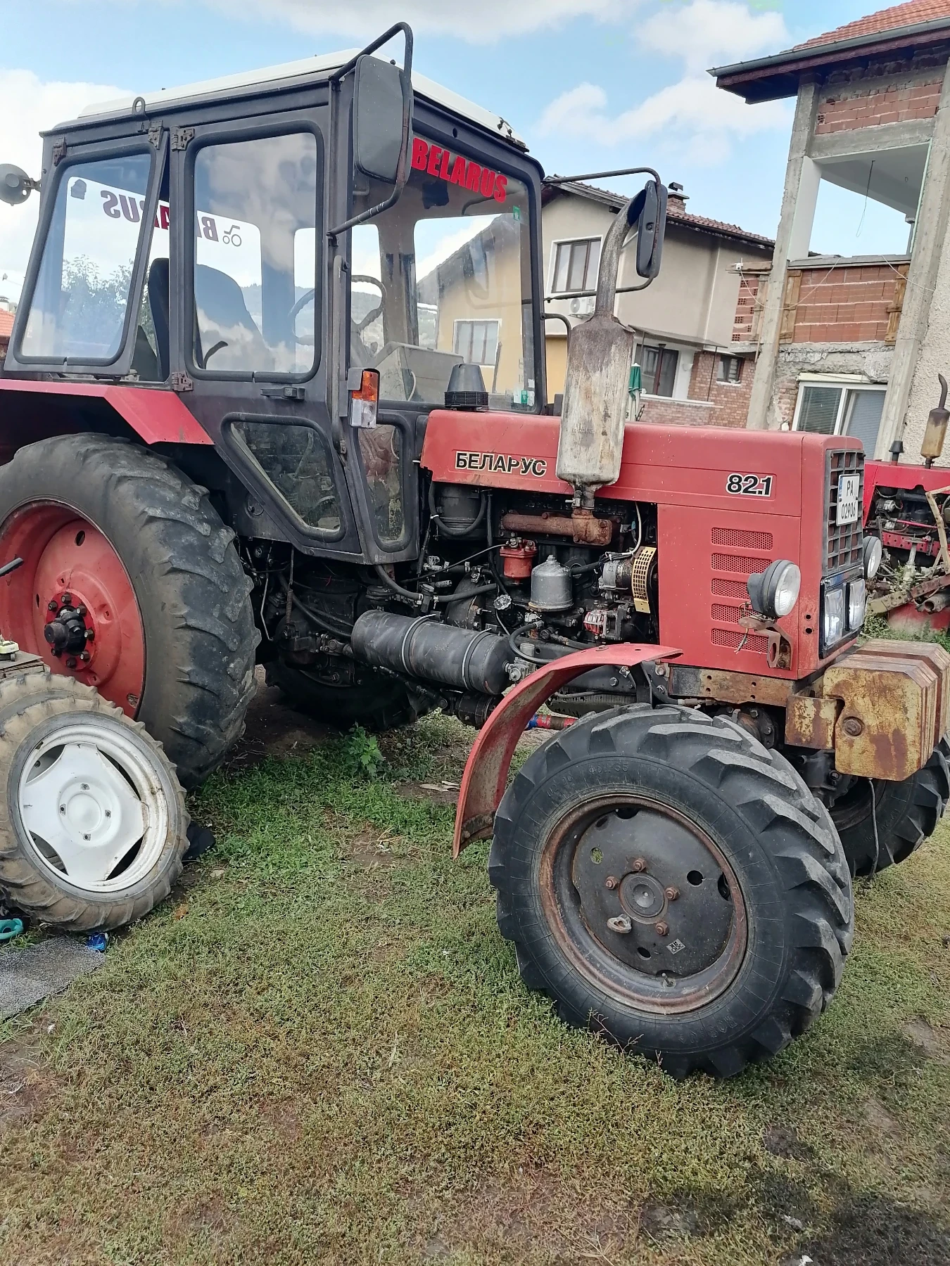Трактор Беларус 82.1 - изображение 5 | Auto.bg Трактор Беларус 82.1 - изображение 5