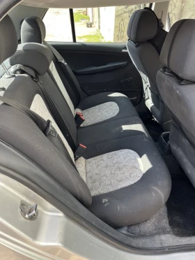 Skoda Fabia - 1100 € / 2151.41 лв. - 23531919 12 | Car24.bg Skoda Fabia - 1100 € / 2151.41 лв. - 23531919 12