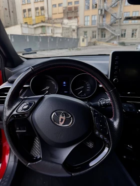Toyota C-HR GR Sport - 24500 € / 47917.83 лв. - 42380490 12 | Car24.bg Toyota C-HR GR Sport - 24500 € / 47917.83 лв. - 42380490 12