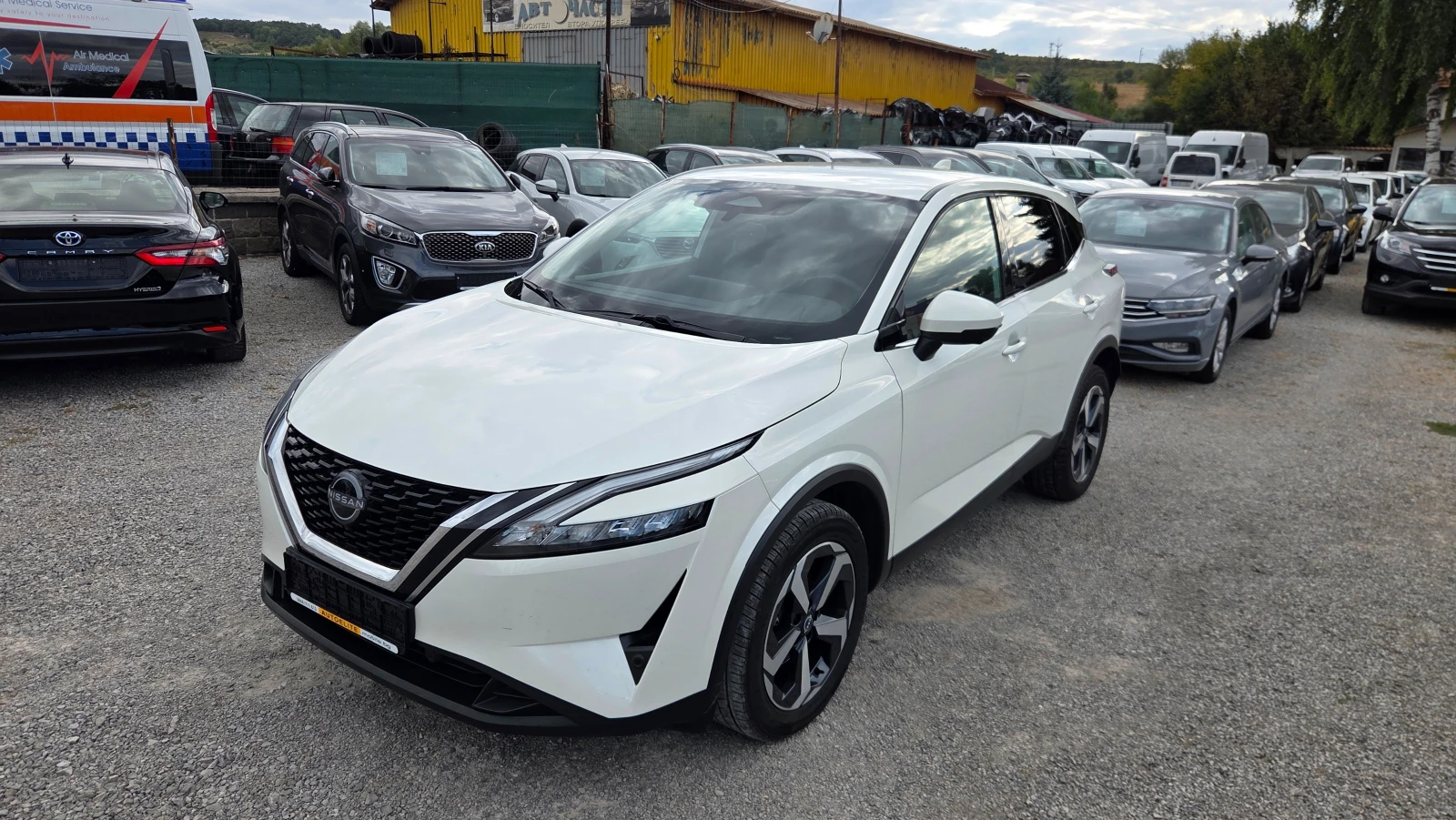Nissan Qashqai 1.3 DIG-T Mild Hybrid | Auto.bg — изображение 1 Nissan Qashqai 1.3 DIG-T Mild Hybrid | Auto.bg — изображение 1