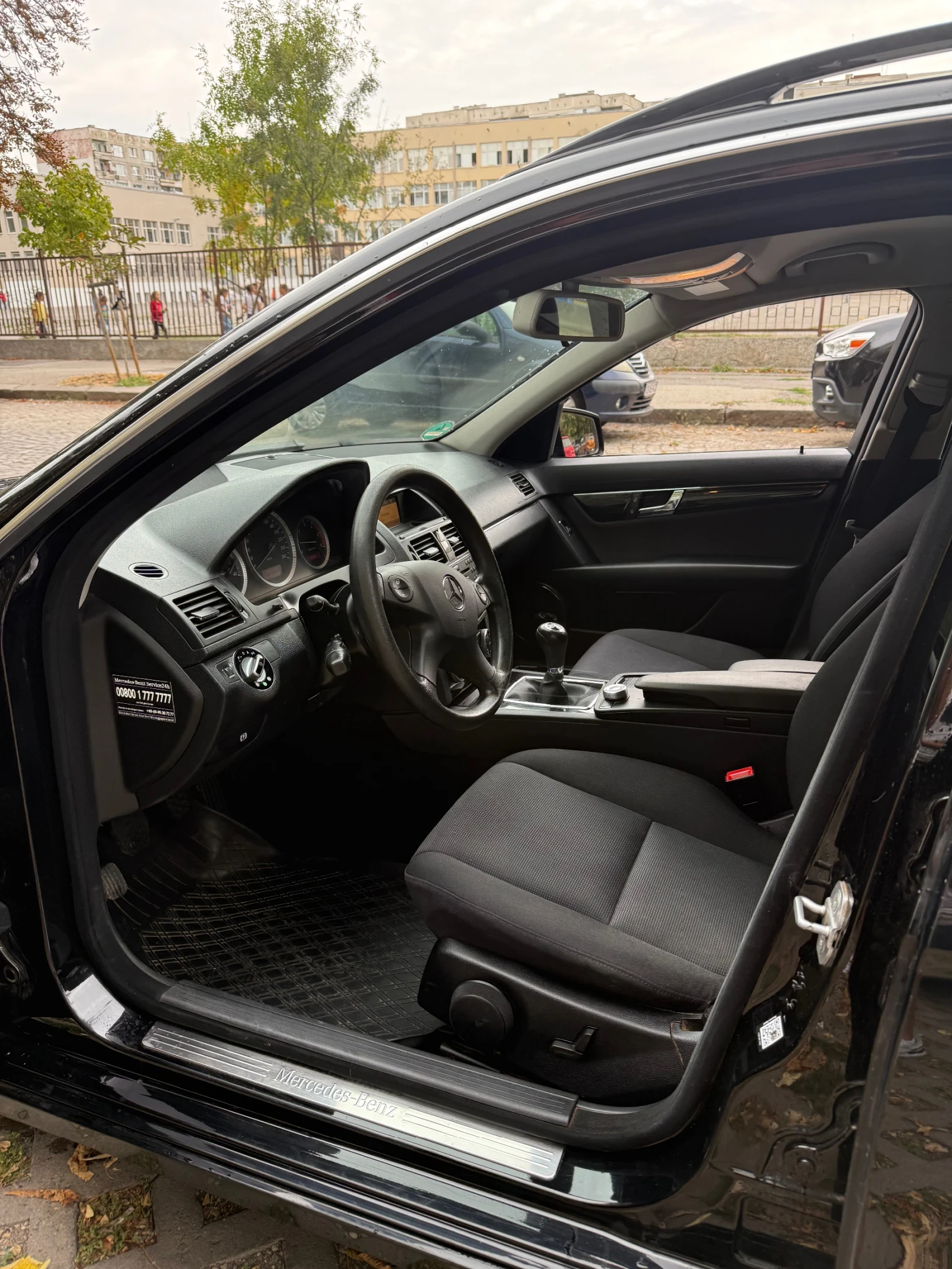 Mercedes-Benz C 220  - изображение 9 | Auto.bg Mercedes-Benz C 220  - изображение 9