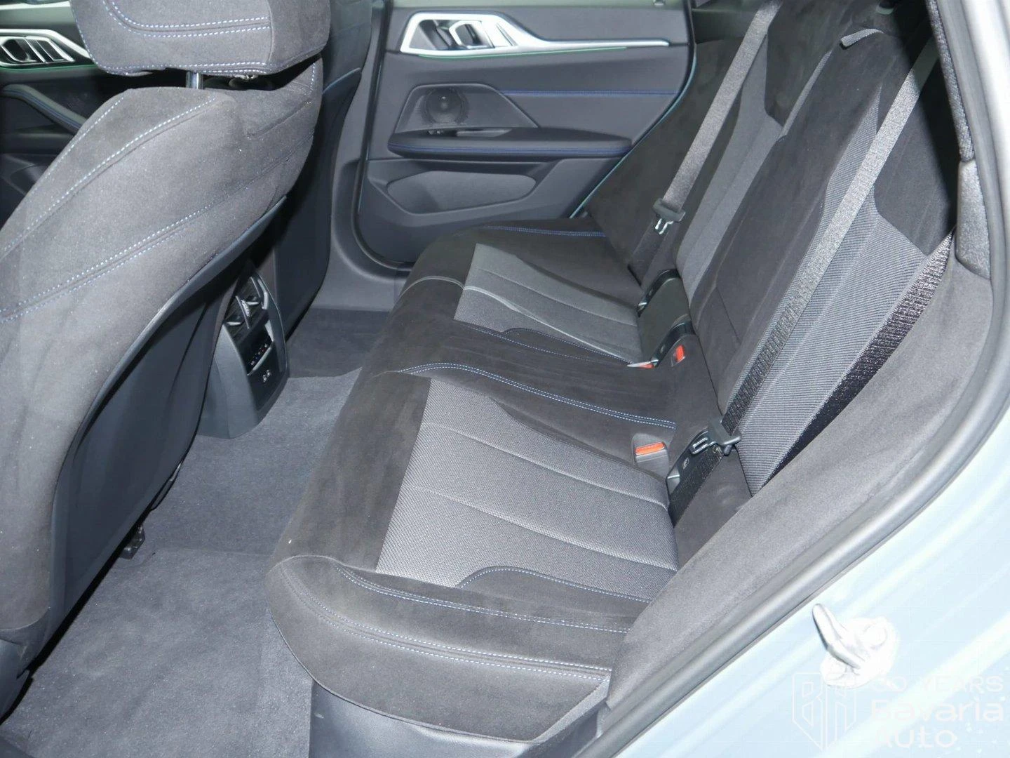 BMW 420 d xDrive Gran Coupe M Sport Paket Sportautomatic - изображение 8 | Auto.bg BMW 420 d xDrive Gran Coupe M Sport Paket Sportautomatic - изображение 8