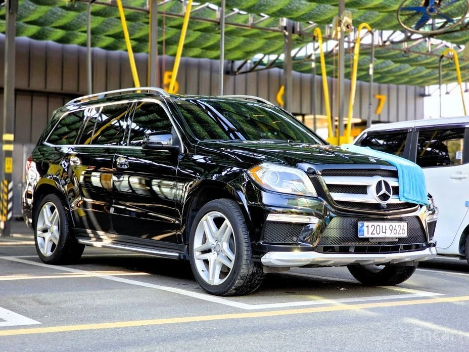 Mercedes-Benz GL 550 undefined | Auto.bg — изображение 1 Mercedes-Benz GL 550 undefined | Auto.bg — изображение 1