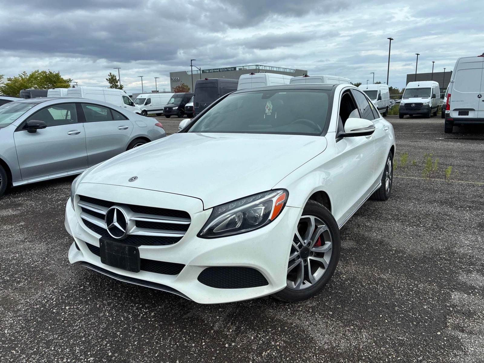 Mercedes-Benz C 300 | CARFAX ГЛАВНО ПРЕДСТАВИТЕЛСТВО НА MERCEDES | Auto.bg — изображение 1 Mercedes-Benz C 300 | CARFAX ГЛАВНО ПРЕДСТАВИТЕЛСТВО НА MERCEDES | Auto.bg — изображение 1
