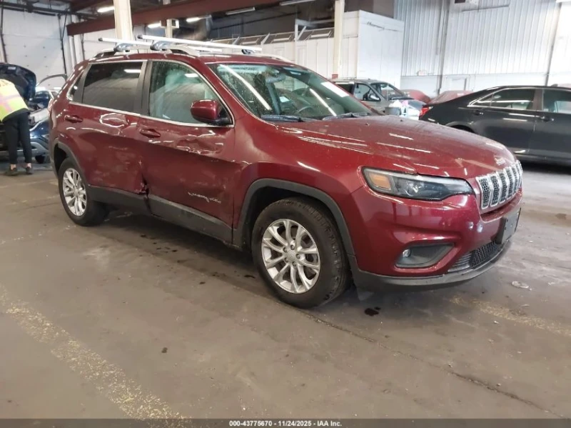 Jeep Cherokee 2.4L I-4 VVT, 180HP Front Wheel Drive - 8600 € / 16820.14 лв. - 84016938 1 | Car24.bg Jeep Cherokee 2.4L I-4 VVT, 180HP Front Wheel Drive - 8600 € / 16820.14 лв. - 84016938 1