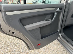 VW Touran 1.6I 102kc 6+ 1 | Auto.bg — изображение 8 VW Touran 1.6I 102kc 6+ 1 | Auto.bg — изображение 8
