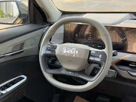 Kia EV5 2026* 530 AIR* ЧИСТО НОВ* HARMAN* LED* КРАЙНА ЦЕНА - 27300 € - 32265589 8 | Car24.bg Kia EV5 2026* 530 AIR* ЧИСТО НОВ* HARMAN* LED* КРАЙНА ЦЕНА - 27300 € - 32265589 8