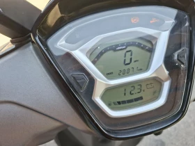 Kymco People 125ie People S ABS СТАВА ЗА А1 лек и икономичен | Auto.bg — изображение 7 Kymco People 125ie People S ABS СТАВА ЗА А1 лек и икономичен | Auto.bg — изображение 7