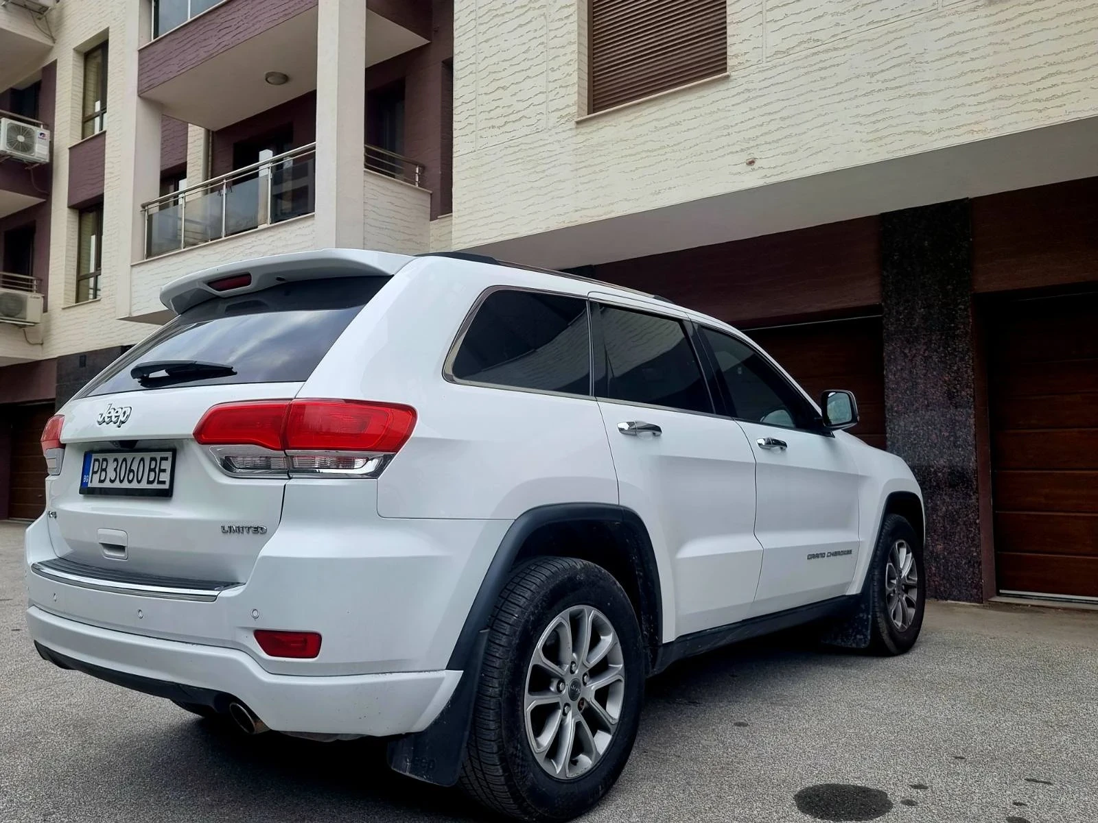 Jeep Grand cherokee 3.6 - изображение 7 | Auto.bg Jeep Grand cherokee 3.6 - изображение 7