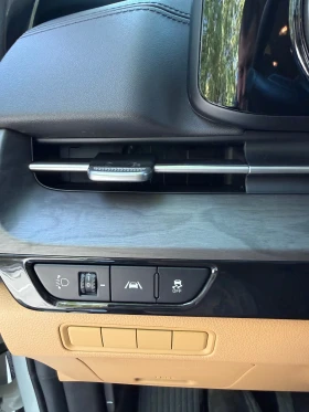 Kia Carnival 2.2/8+ 1/Налична в БГ - 25500 € - 75648992 8 | Car24.bg Kia Carnival 2.2/8+ 1/Налична в БГ - 25500 € - 75648992 8
