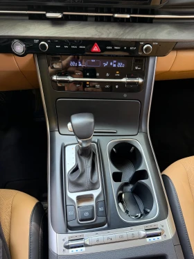 Kia Carnival 2.2/8+ 1/Налична в БГ - 25500 € - 75648992 7 | Car24.bg Kia Carnival 2.2/8+ 1/Налична в БГ - 25500 € - 75648992 7