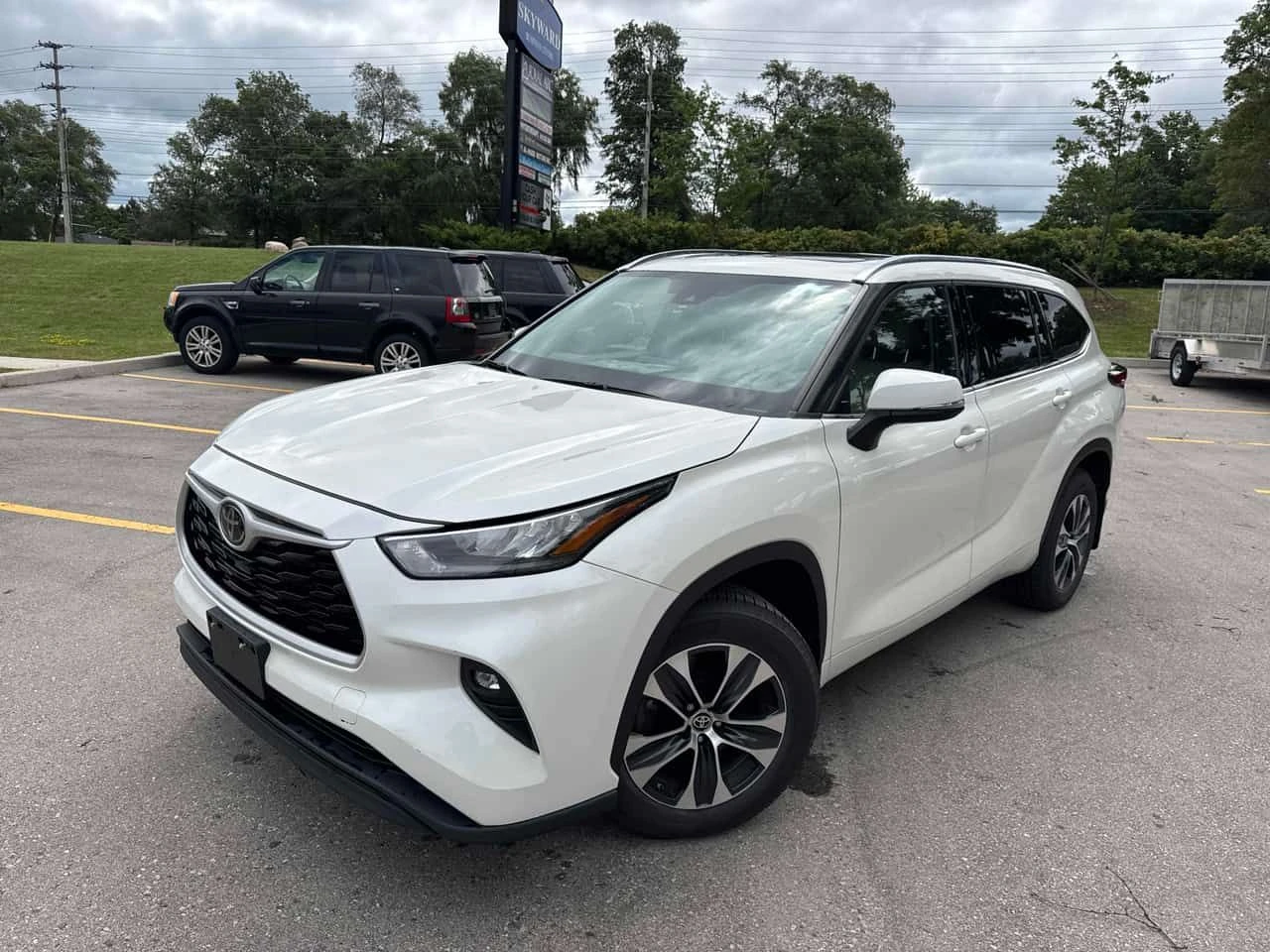 Toyota Highlander XLE/CARFAX/Кожа/7 Места/Подгрев/Шибедах/Ленти/КЛИП | Auto.bg — изображение 1 Toyota Highlander XLE/CARFAX/Кожа/7 Места/Подгрев/Шибедах/Ленти/КЛИП | Auto.bg — изображение 1