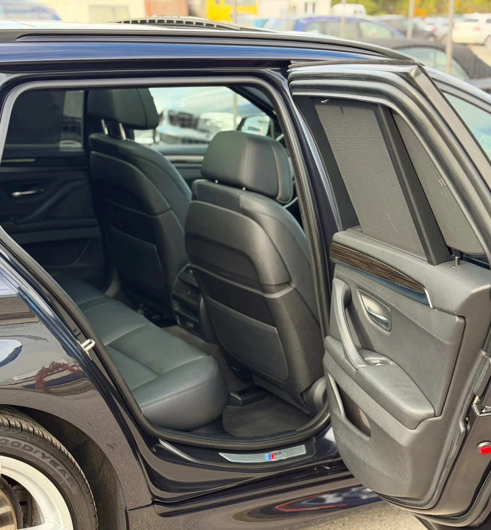 BMW 530 X-Drive M- Paket Face Panorama Keyless go Head up - изображение 10 | Auto.bg BMW 530 X-Drive M- Paket Face Panorama Keyless go Head up - изображение 10