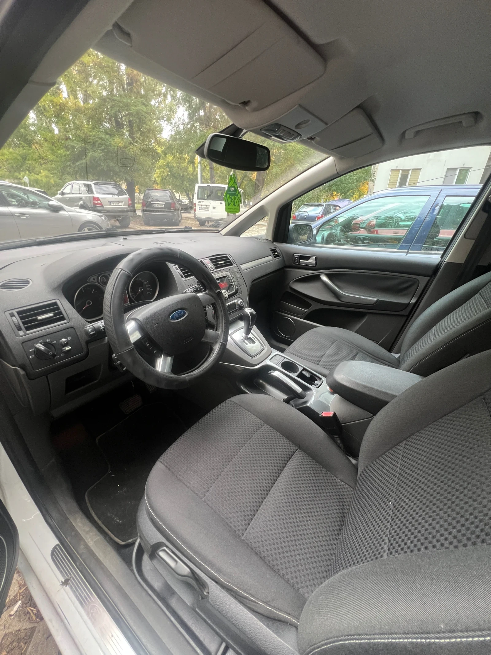 Ford C-max 154Хил.км/TITANIUM/2.0TDC  /АВТОМАТИК/ - изображение 5 | Auto.bg Ford C-max 154Хил.км/TITANIUM/2.0TDC  /АВТОМАТИК/ - изображение 5