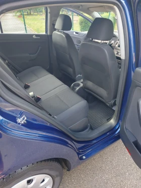 VW Golf Plus bifuel 1.6 газ-бензин | Auto.bg — изображение 12 VW Golf Plus bifuel 1.6 газ-бензин | Auto.bg — изображение 12