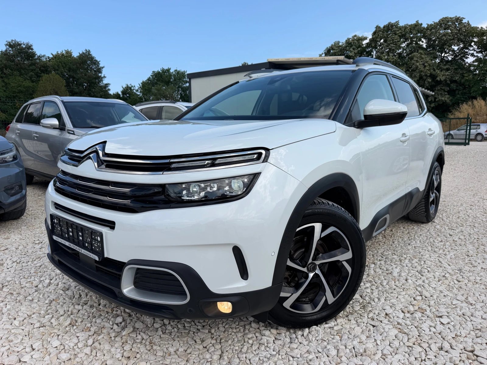 Citroen C5 Aircross 1.5 BlueHDI S&S 130 SHINE | Auto.bg — изображение 1 Citroen C5 Aircross 1.5 BlueHDI S&S 130 SHINE | Auto.bg — изображение 1