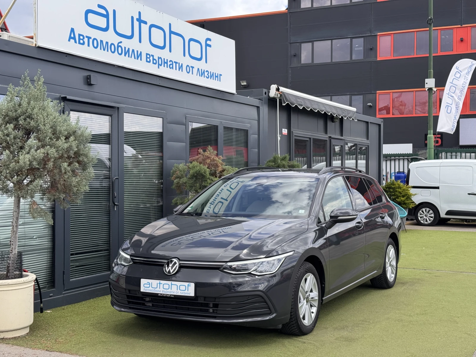 VW Golf Life/2.0TDI/150K.C./7AT | Auto.bg — изображение 1 VW Golf Life/2.0TDI/150K.C./7AT | Auto.bg — изображение 1
