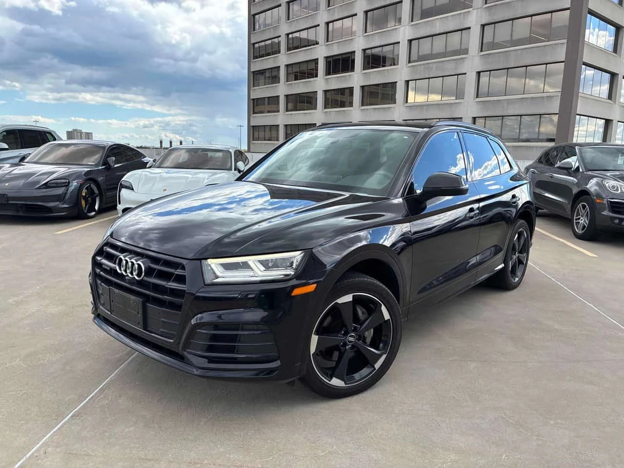 Audi Q5 * Progressiv * CARFAX * ОПЦИЯ ЗА ФИНАНСИРАНЕ | Auto.bg — изображение 1 Audi Q5 * Progressiv * CARFAX * ОПЦИЯ ЗА ФИНАНСИРАНЕ | Auto.bg — изображение 1