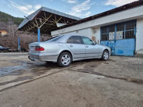 Mercedes-Benz E 200 Компресор  | Mobile.bg — малка снимка 15