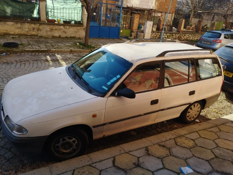 Opel Astra - 750 € / 1466.87 лв. - 10796755 1 | Car24.bg Opel Astra - 750 € / 1466.87 лв. - 10796755 1