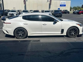 Kia Stinger * GT Line * CARFAX * ОПЦИЯ ЗА ФИНАНСИРАНЕ | Auto.bg — изображение 12 Kia Stinger * GT Line * CARFAX * ОПЦИЯ ЗА ФИНАНСИРАНЕ | Auto.bg — изображение 12