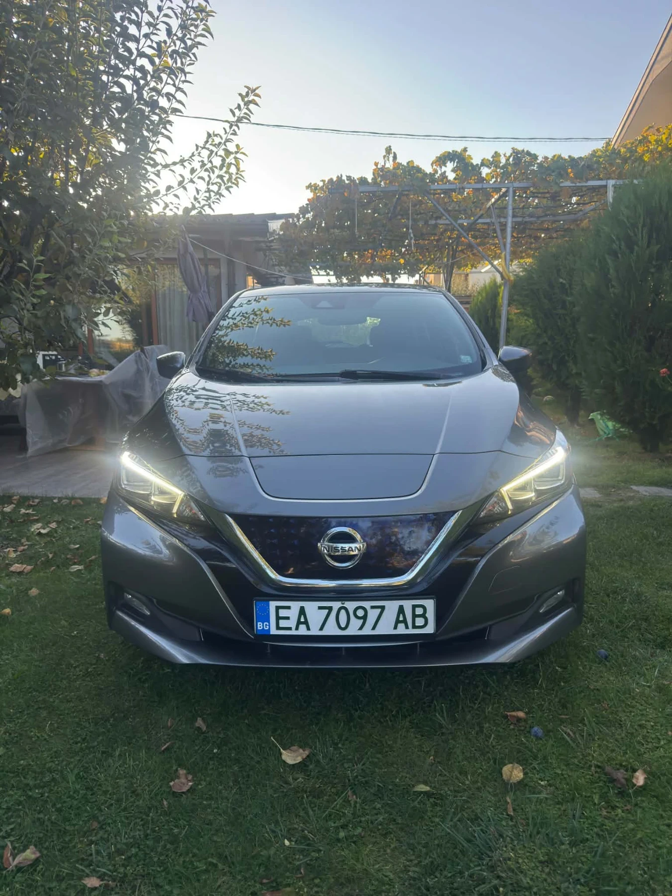 Nissan Leaf undefined | Auto.bg — изображение 1 Nissan Leaf undefined | Auto.bg — изображение 1