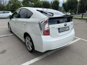 Toyota Prius undefined | Auto.bg — изображение 7 Toyota Prius undefined | Auto.bg — изображение 7
