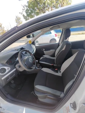 Renault Clio undefined | Auto.bg — изображение 2 Renault Clio undefined | Auto.bg — изображение 2