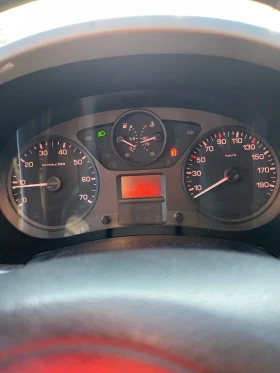 Citroen Berlingo XTR - 6199 € / 12124.19 лв. - 41289134 12 | Car24.bg Citroen Berlingo XTR - 6199 € / 12124.19 лв. - 41289134 12