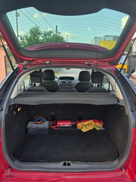 Citroen C4 Picasso 1.6 HDI Facelift - 2900 € - 66880144 16 | Car24.bg Citroen C4 Picasso 1.6 HDI Facelift - 2900 € - 66880144 16