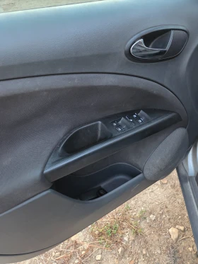 Seat Altea - 2600 € - 36608068 8 | Car24.bg Seat Altea - 2600 € - 36608068 8